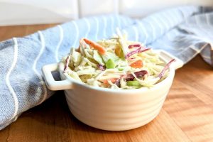 coleslaw without salt recipe low sodium cabbage slaw with garlic and onion powder, carrots and lemon pepper side dishes for bbq